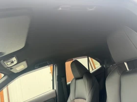 Toyota Yaris Cross 1.5Hybrid 2024 Full Гарнционен!НОВ 7750КМ, снимка 10