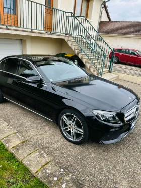 Mercedes-Benz E 220, снимка 3