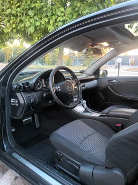 Mercedes-Benz C 220, снимка 7