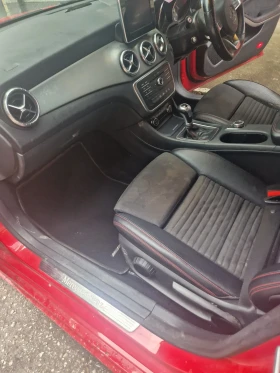 Mercedes-Benz CLA 200, снимка 12