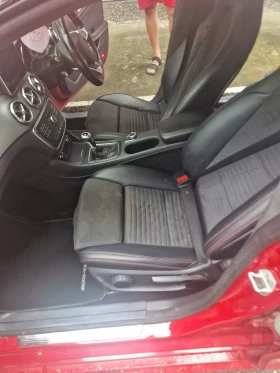 Mercedes-Benz CLA 200, снимка 11