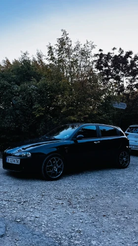 Alfa Romeo 147 987