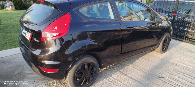 Ford Fiesta 1.2 газ , снимка 3 - Автомобили и джипове - 46697670