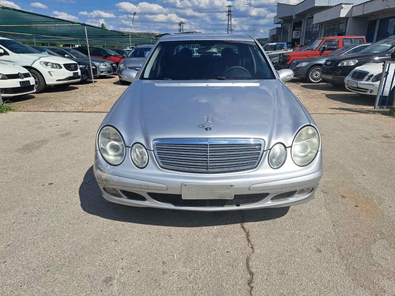 Mercedes-Benz E 270 CDI, снимка 1 - Автомобили и джипове - 46821177