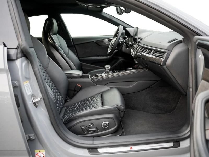 Audi Rs5 450HP/QUATTRO/PANO/B&O/AMBI/LED/CAM/277vpr, снимка 8 - Автомобили и джипове - 49930986