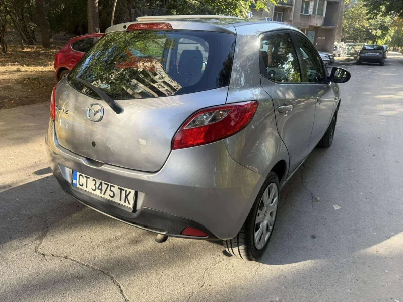 Mazda 2, снимка 3 - Автомобили и джипове - 51434473