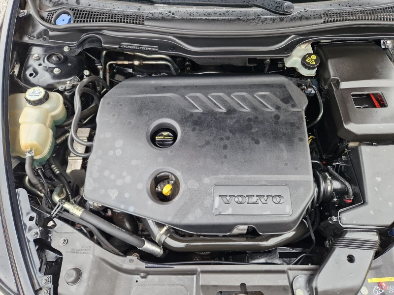 Volvo V50 1.6D Euro5, снимка 14 - Автомобили и джипове - 52317277