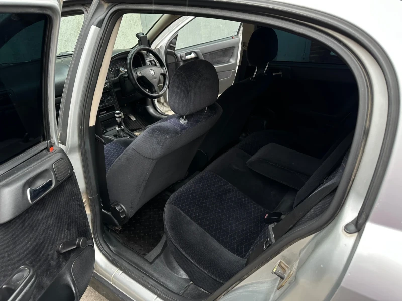 Opel Astra 1.4 16V X14XE, снимка 7 - Автомобили и джипове - 52679266
