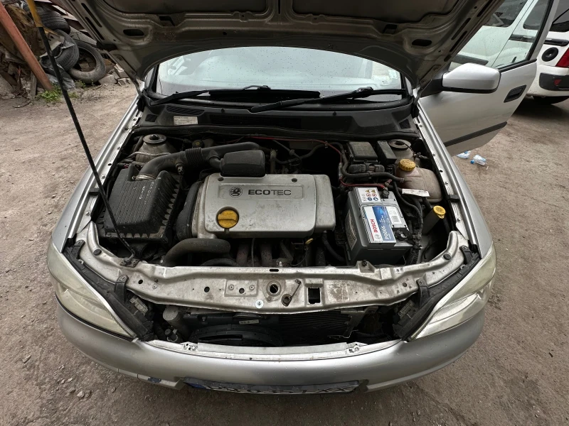 Opel Astra 1.4 16V X14XE, снимка 10 - Автомобили и джипове - 52679266