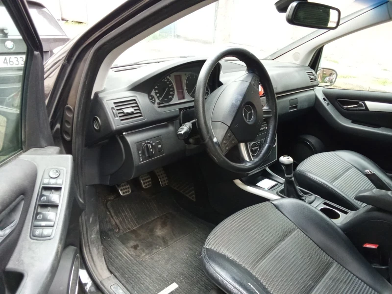Mercedes-Benz B 200 Газова уредба, снимка 5 - Автомобили и джипове - 53169236