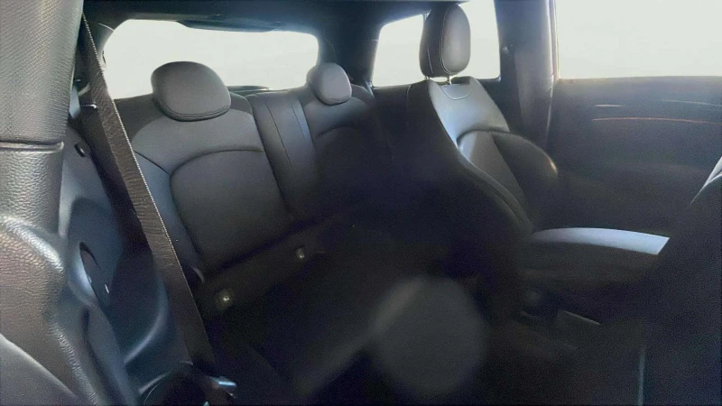 Mini Cooper 32.6 kWh, снимка 10 - Автомобили и джипове - 53258389