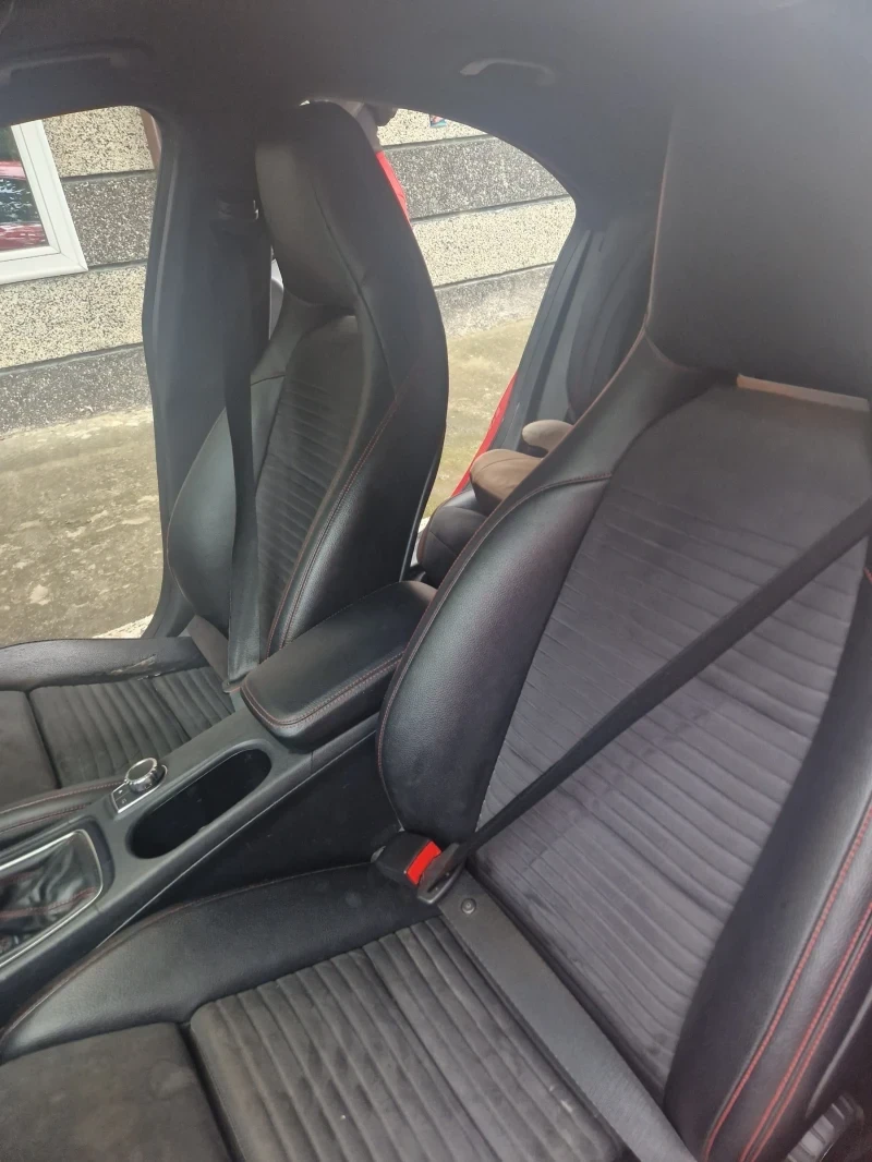 Mercedes-Benz CLA 200, снимка 7 - Автомобили и джипове - 55741998