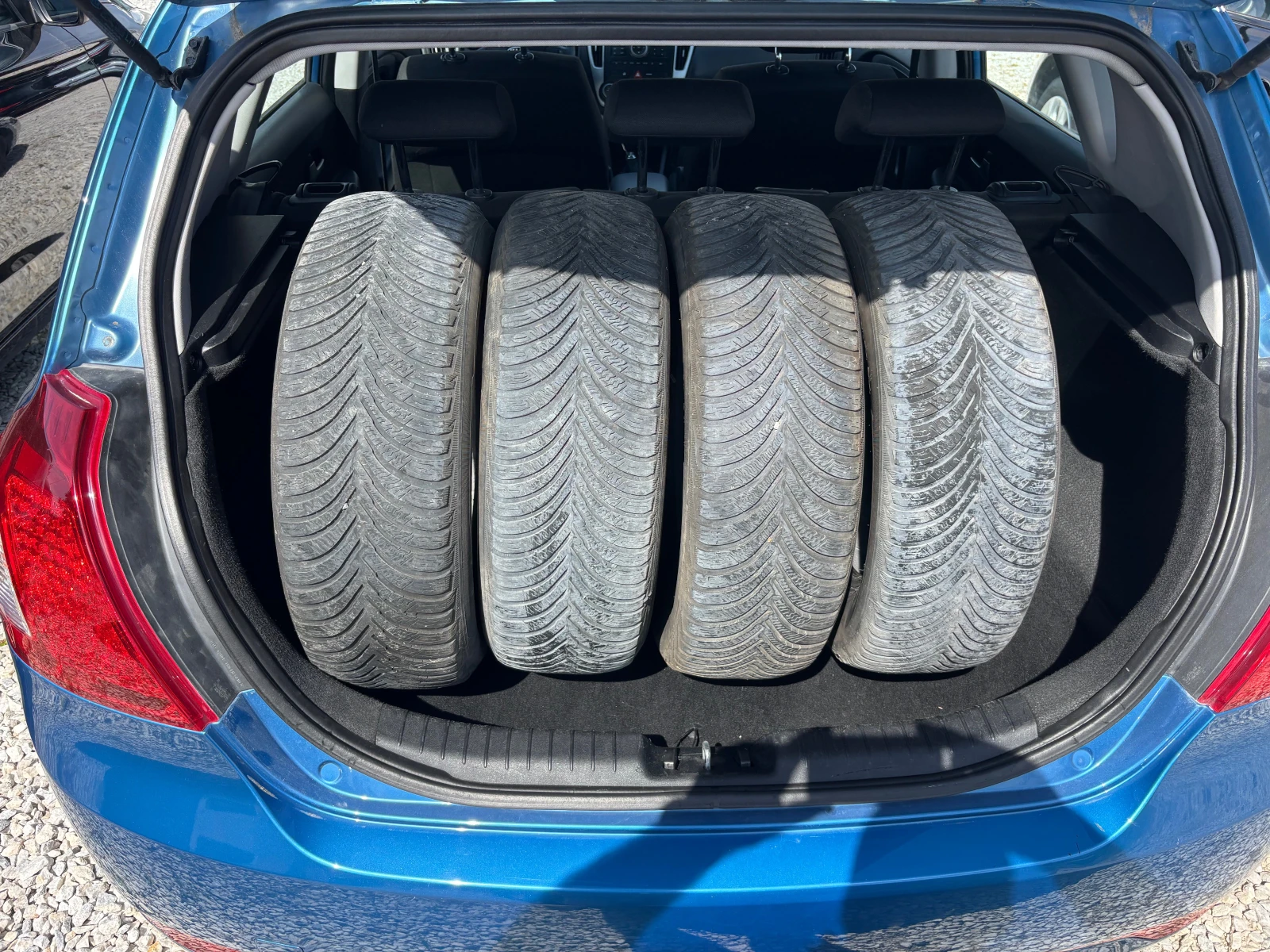 Kia Ceed 1.4i Face Lift, снимка 12 - Автомобили и джипове - 44222518