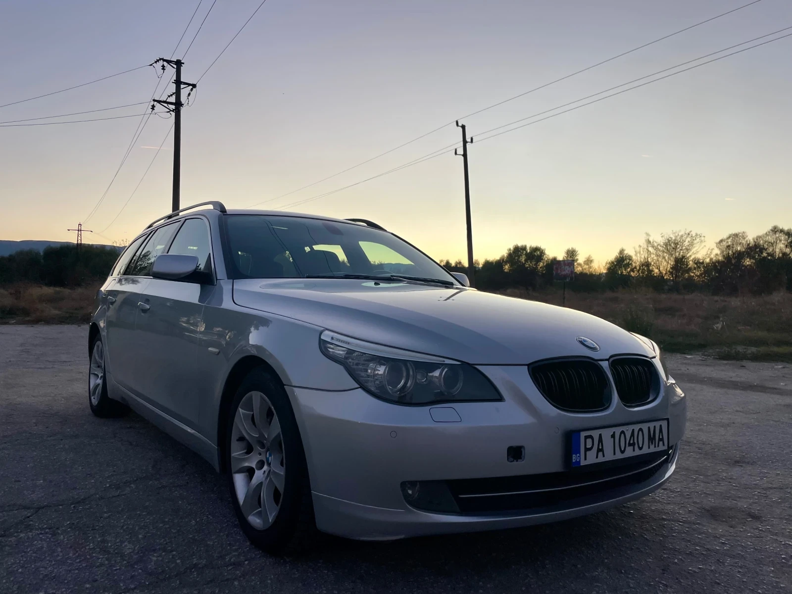 BMW 520 * PANORAMA* FACE*  - изображение 2