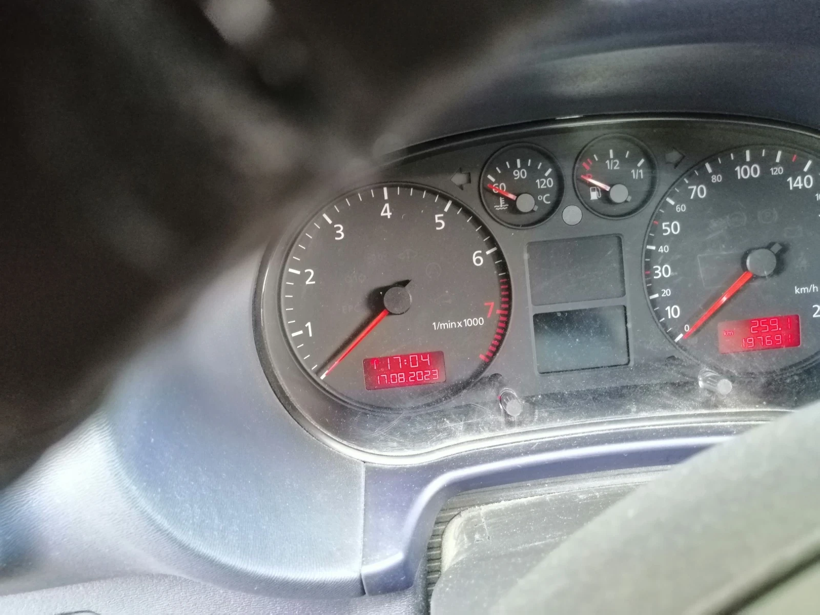 Audi A3 1.6 - изображение 9