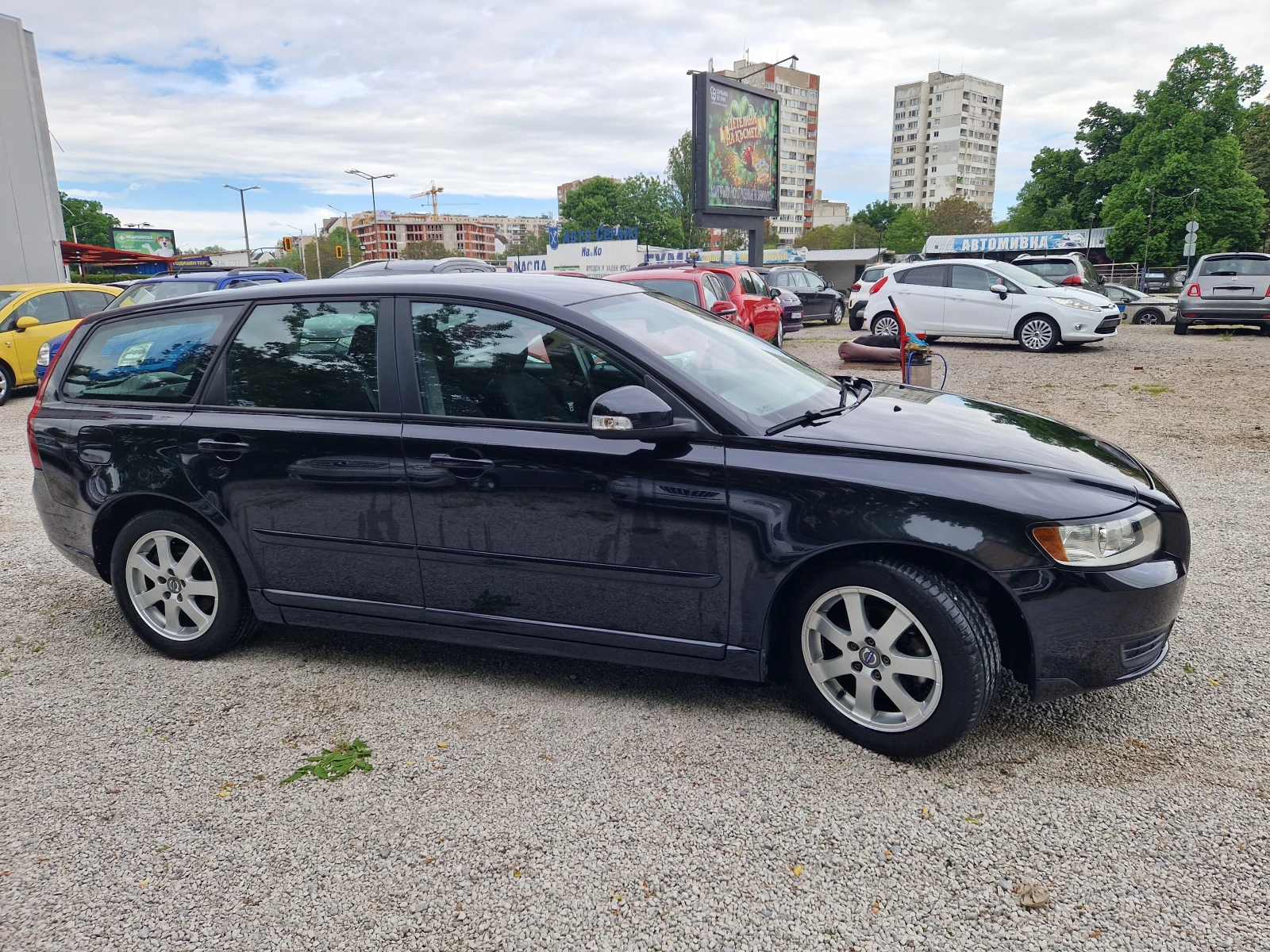 Volvo V50 1.6D Euro5, снимка 4 - Автомобили и джипове - 52317277
