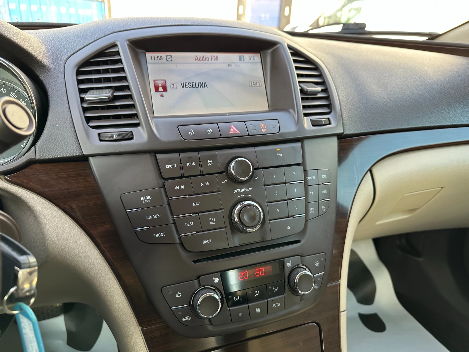 Opel Insignia 2.0d 160 �.�.  | Mobile.bg � ����������� 12