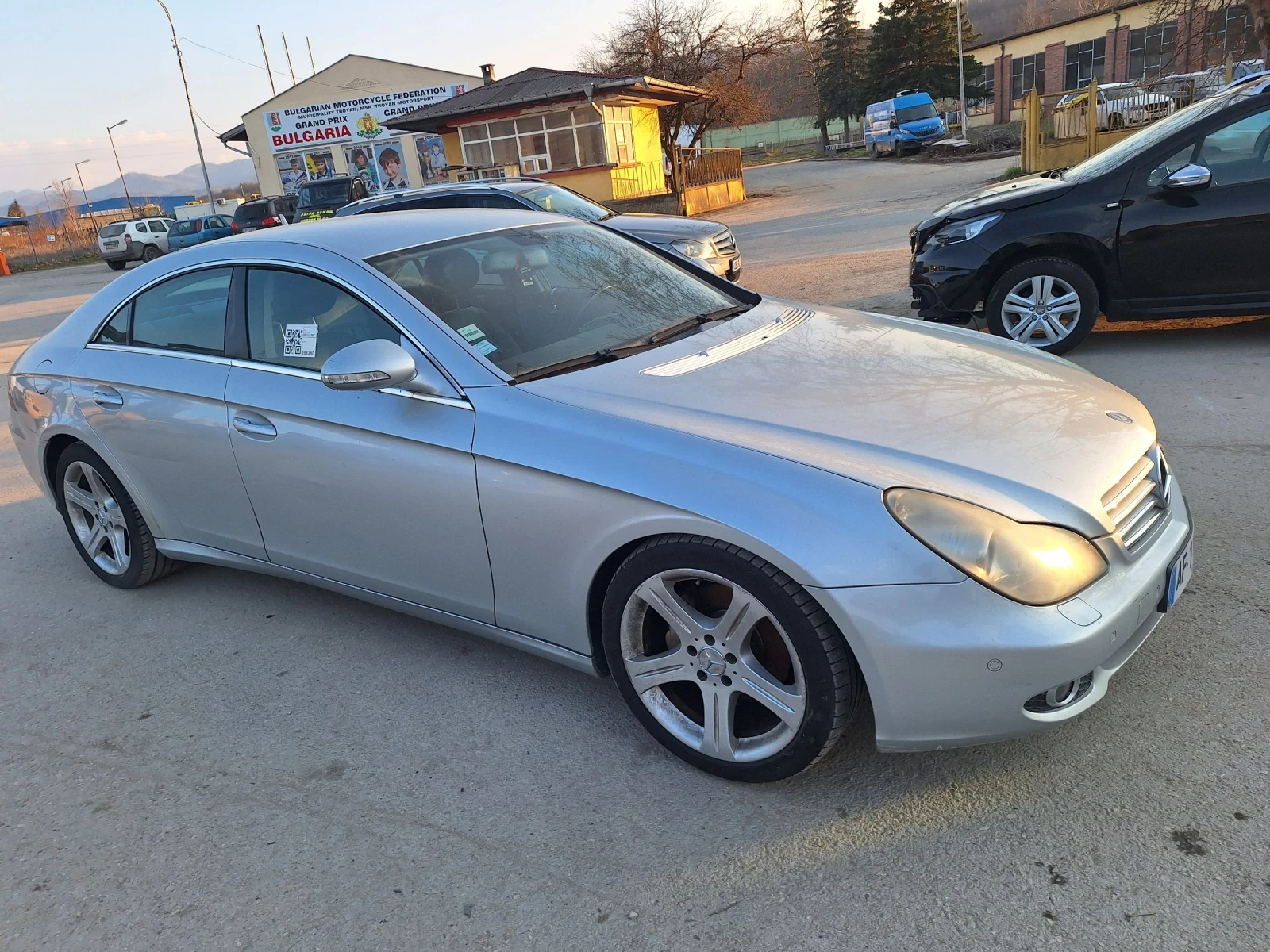 Mercedes-Benz CLS 320 3.2 cdi, снимка 12 - Автомобили и джипове - 53740180