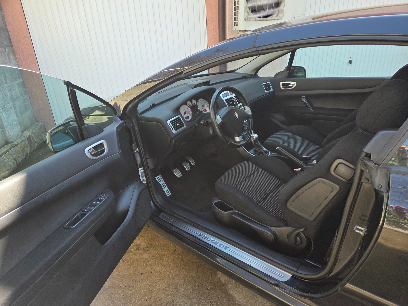 Peugeot 307 CC, снимка 8 - Автомобили и джипове - 54062001