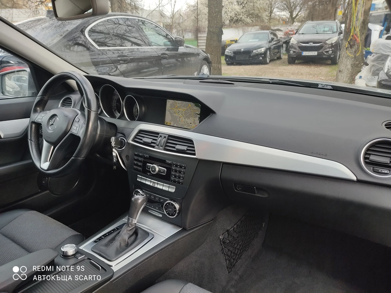 Mercedes-Benz C 180 Бензин, автоматик, фейслифт, Германия, евро 5, снимка 8 - Автомобили и джипове - 54083828