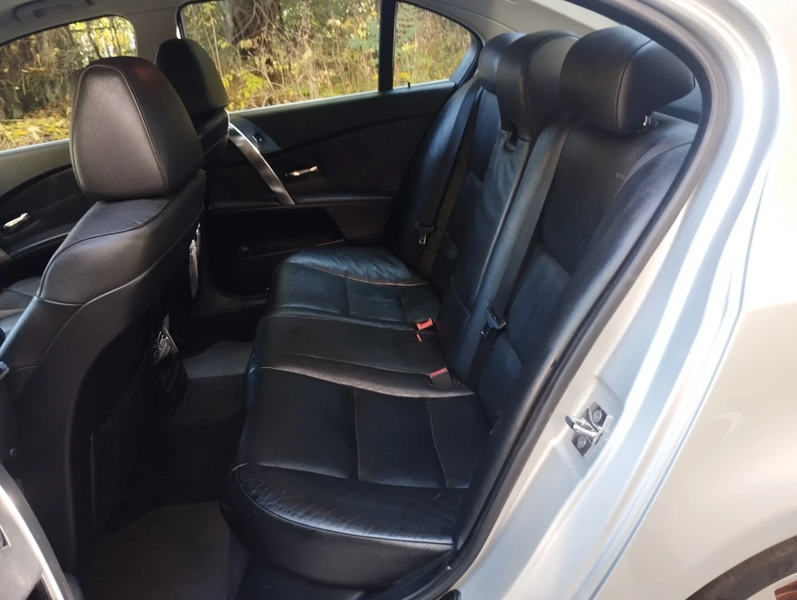 BMW 530, снимка 12 - Автомобили и джипове - 54329493