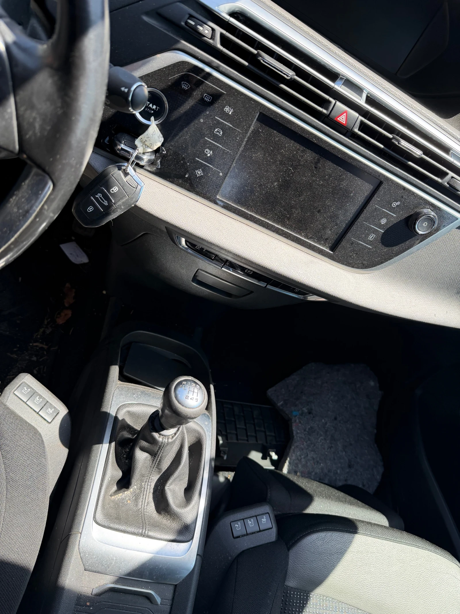 Citroen C4 Picasso 1.6HDI, снимка 6 - Автомобили и джипове - 54335028