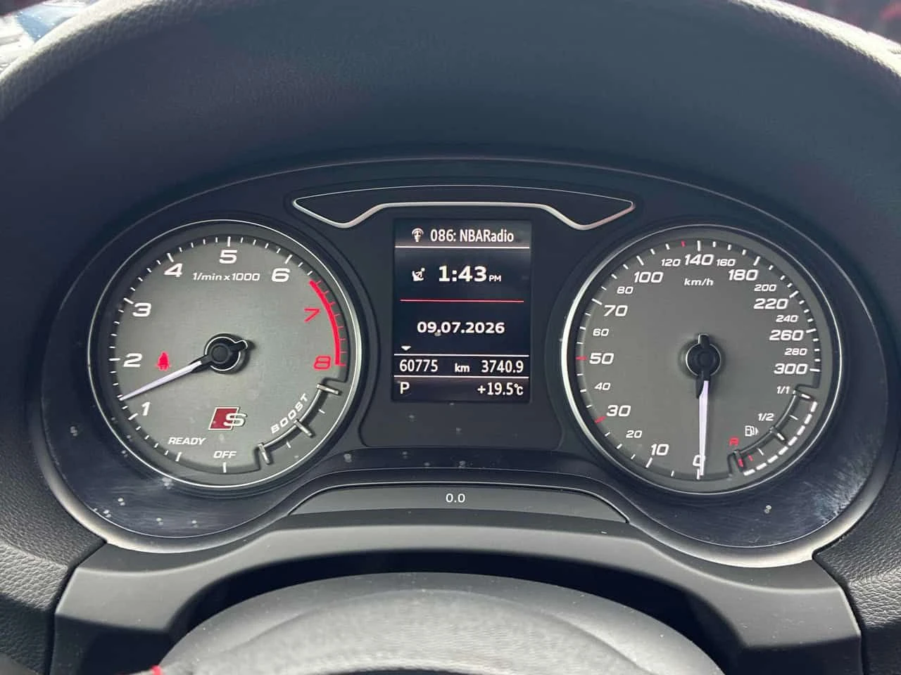 Audi S3 * Progressiv * CARFAX * БЕЗ ПЪРВОНАЧАЛНА ВНОСКА, снимка 8 - Автомобили и джипове - 55407917