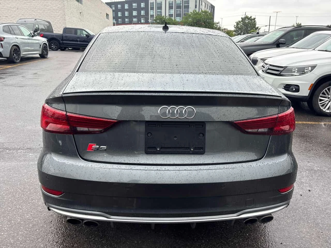 Audi S3 * Progressiv * CARFAX * БЕЗ ПЪРВОНАЧАЛНА ВНОСКА, снимка 4 - Автомобили и джипове - 55407917