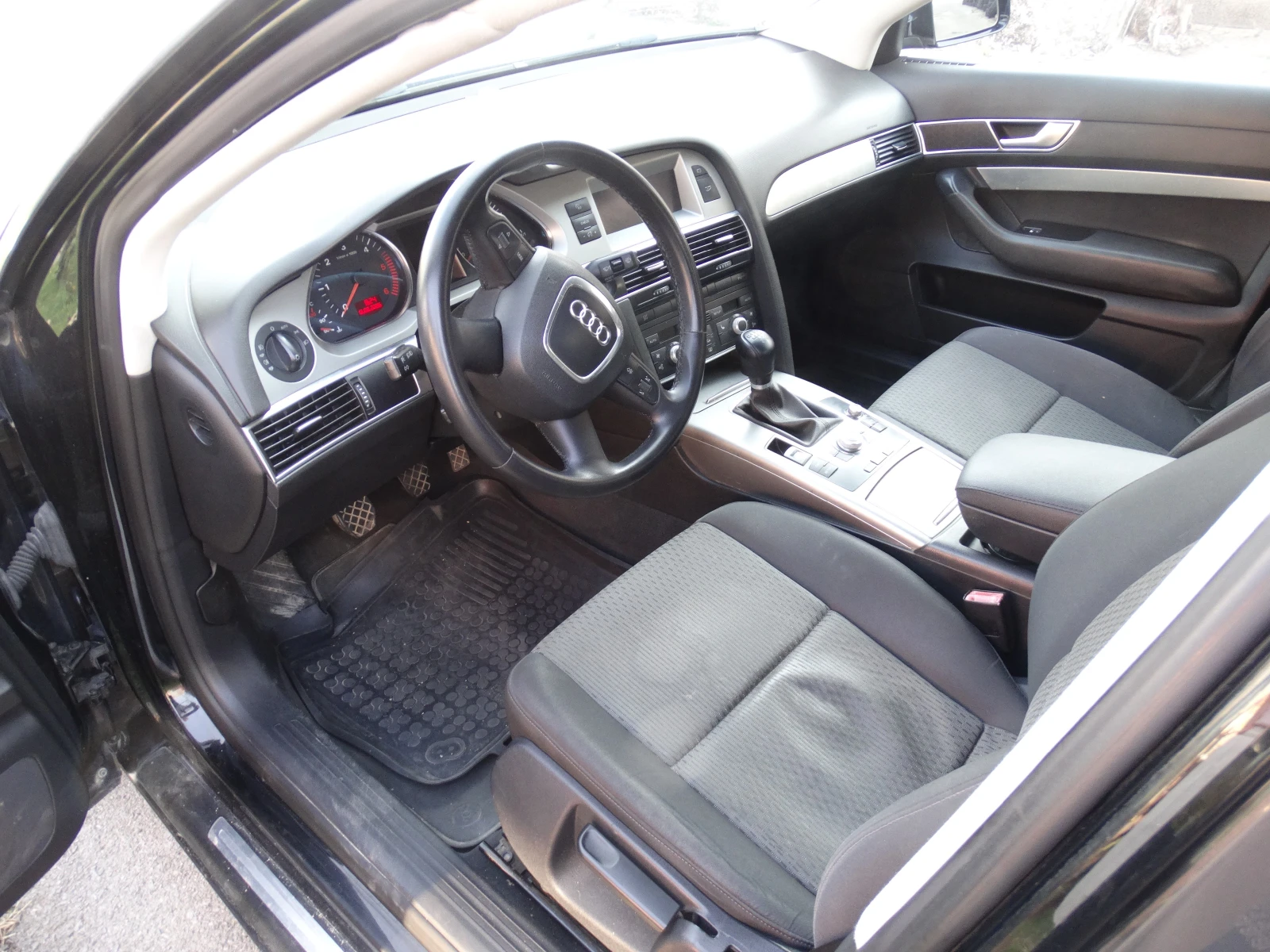 Audi A6 2.7TDI, снимка 10 - Автомобили и джипове - 55649525