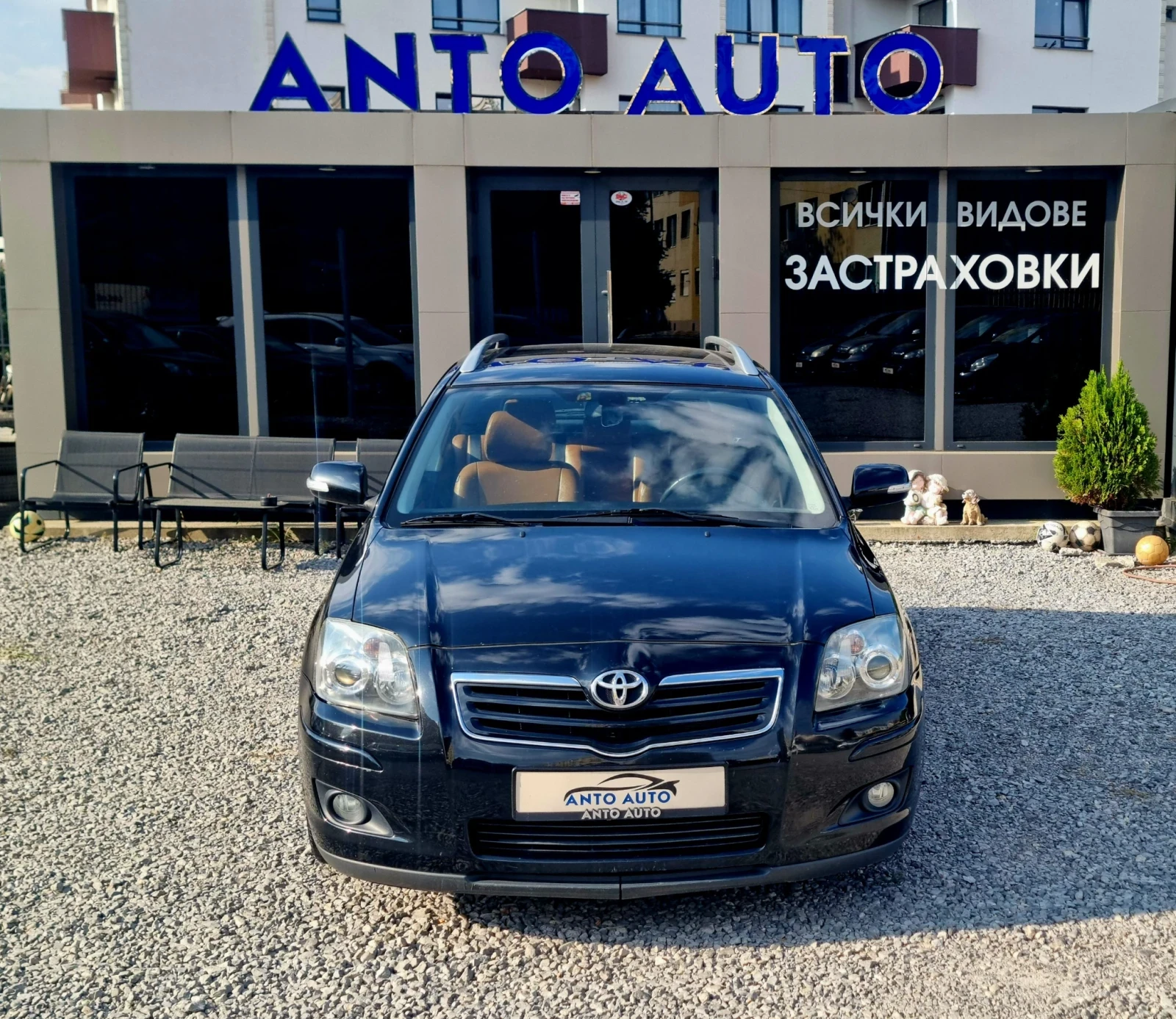 Toyota Avensis 1.8 VVT-i Фейслифт!Кожа!Навигация!Подгрев!, снимка 2 - Автомобили и джипове - 55660424
