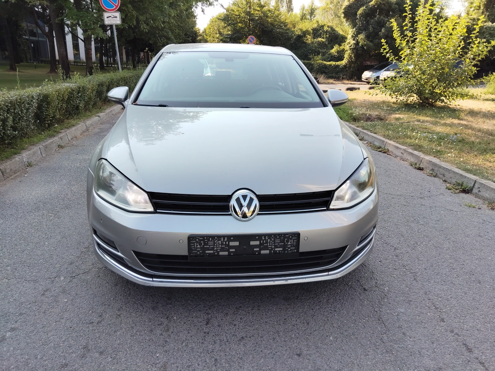 VW Golf 2, 0TDI AUT HIGHLINE, снимка 2 - Автомобили и джипове - 55767544