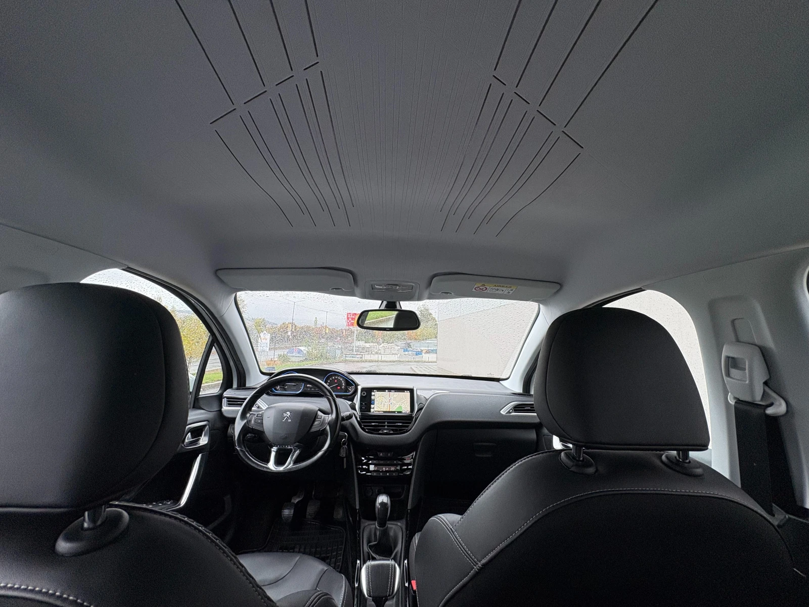 Peugeot 2008 Facelift, снимка 14 - Автомобили и джипове - 56496269