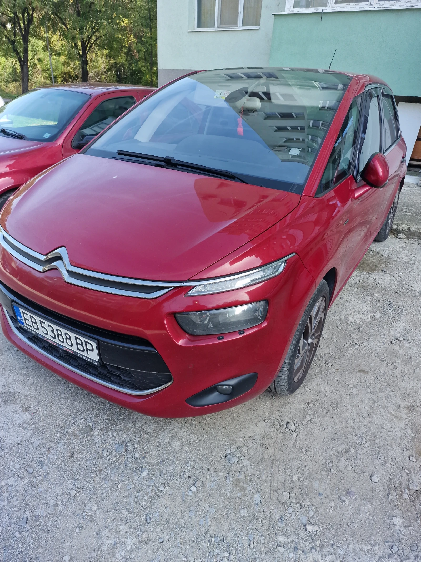 Citroen C4 Picasso, снимка 2 - Автомобили и джипове - 56576463