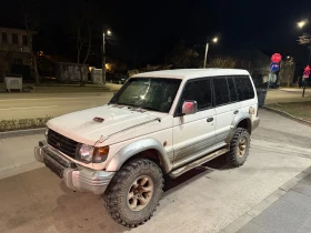 Mitsubishi Pajero 2.8 Ръчка, снимка 2