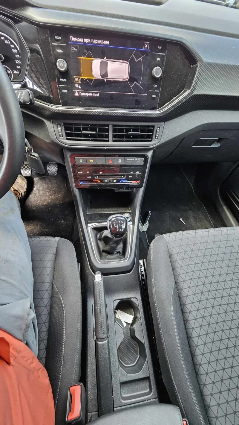 VW T-Cross 1, 0, снимка 15 - Автомобили и джипове - 49827672