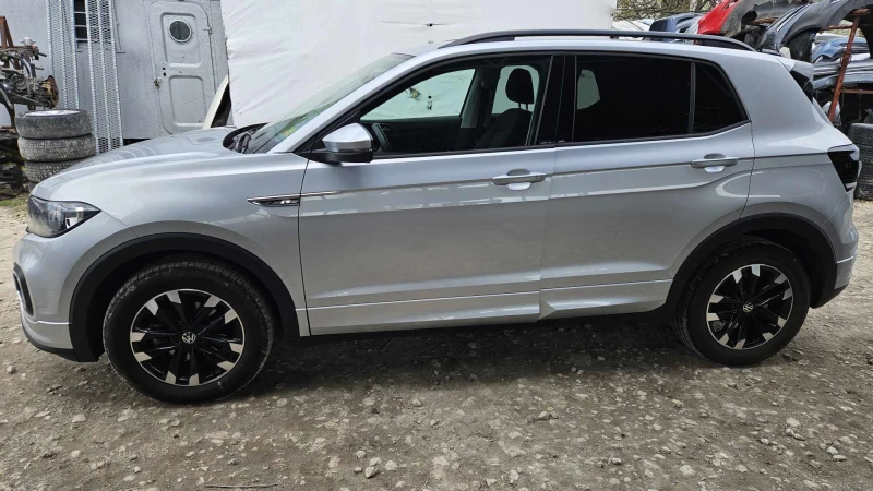 VW T-Cross 1, 0, снимка 16 - Автомобили и джипове - 49827672
