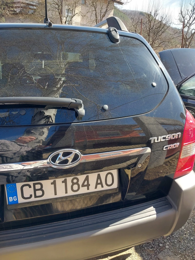 Hyundai Tucson 2.0crdi, снимка 11 - Автомобили и джипове - 51358055