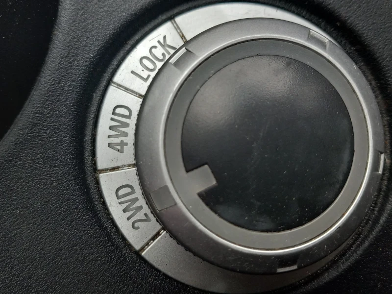 Mitsubishi Outlander, снимка 12 - Автомобили и джипове - 52922682