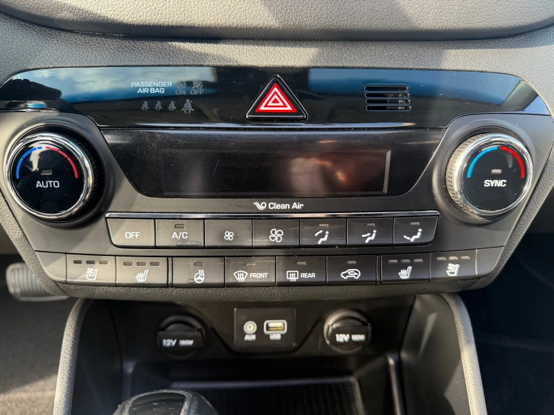 Hyundai Tucson 1.7 crdi СОБСТВЕН ЛИЗИНГ !!!, снимка 14 - Автомобили и джипове - 53392050