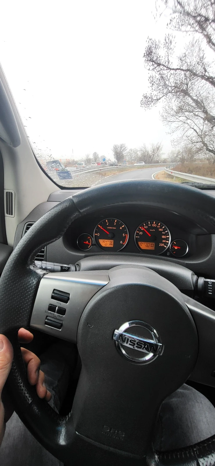 Nissan Pathfinder  - изображение 8