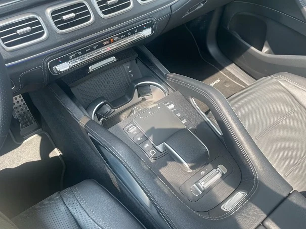 Mercedes-Benz GLE 400 e 4Matic = AMG Line = Premium Гаранция, снимка 11 - Автомобили и джипове - 55823348