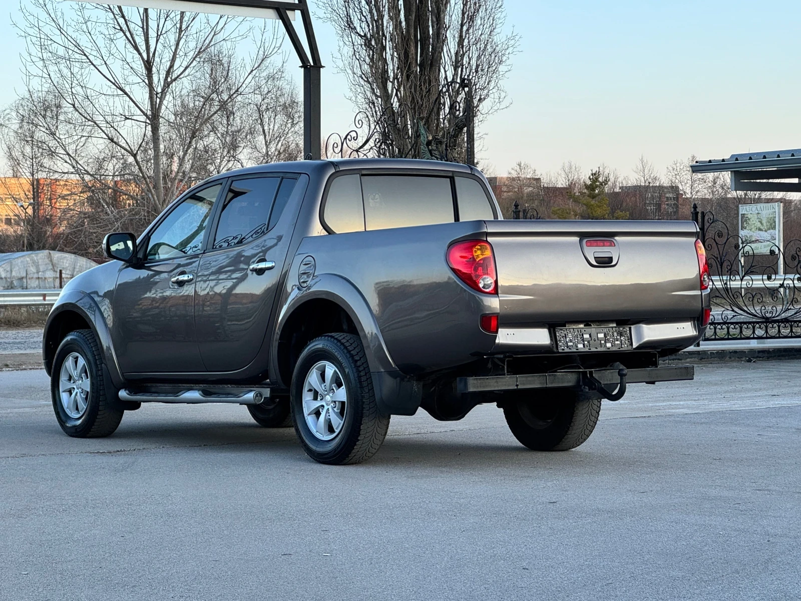 Mitsubishi L200 2.5DI-D 4x4  - изображение 9