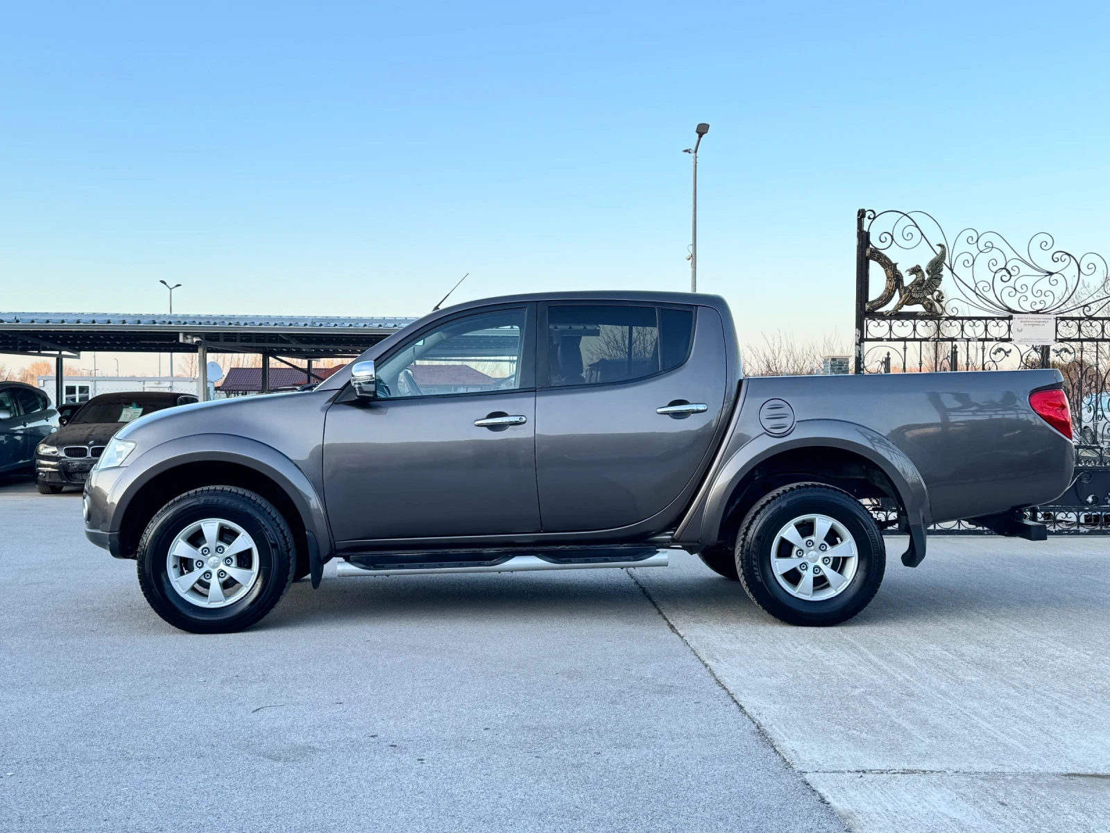 Mitsubishi L200 2.5DI-D 4x4  - изображение 2