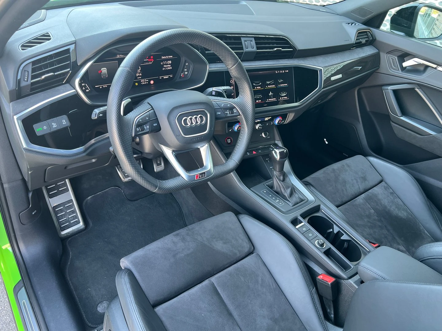 Audi Q3 Audi RS Q3 Sportback 2.5 TFSI quattro - изображение 9