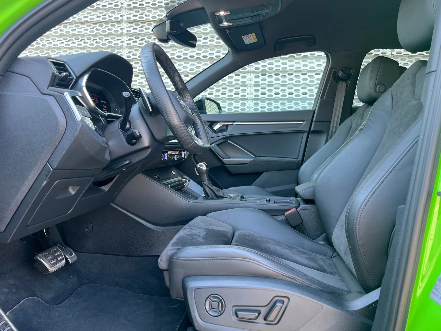 Audi Q3 Audi RS Q3 Sportback 2.5 TFSI quattro - изображение 8