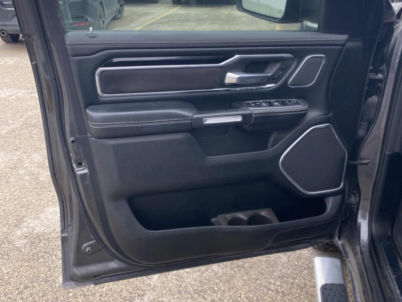 Dodge RAM 1500 CARFAX*     | Mobile.bg   11