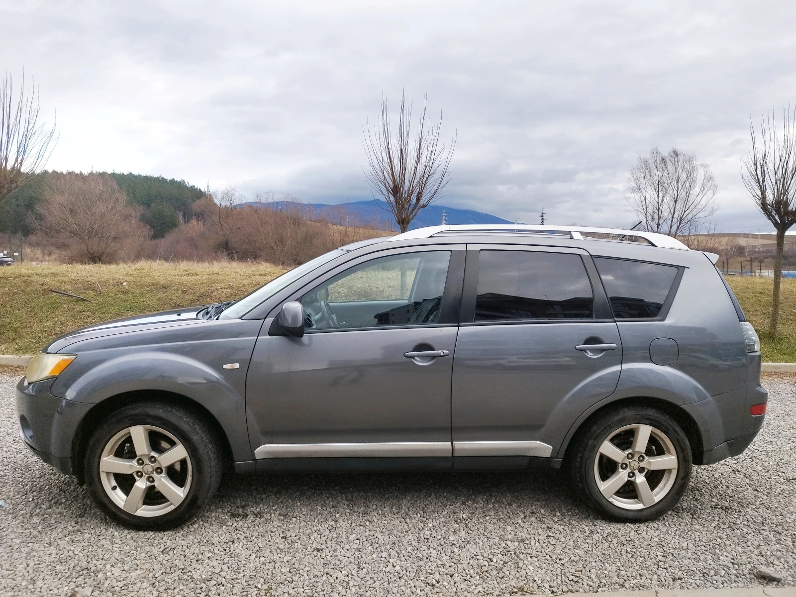 Mitsubishi Outlander  - изображение 2