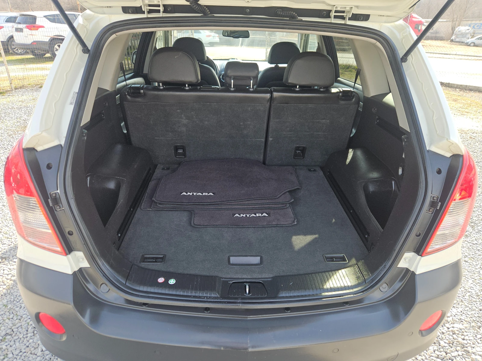 Opel Antara Автоматик 4х4, снимка 14 - Автомобили и джипове - 53734885