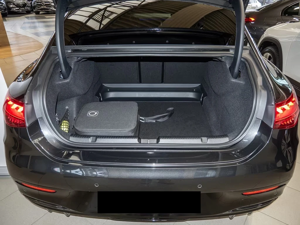 Mercedes-Benz EQE 350/AMG/4MATIC/BURM/PANO/360/DIGITAL LIGHT/, снимка 13 - Автомобили и джипове - 53952757