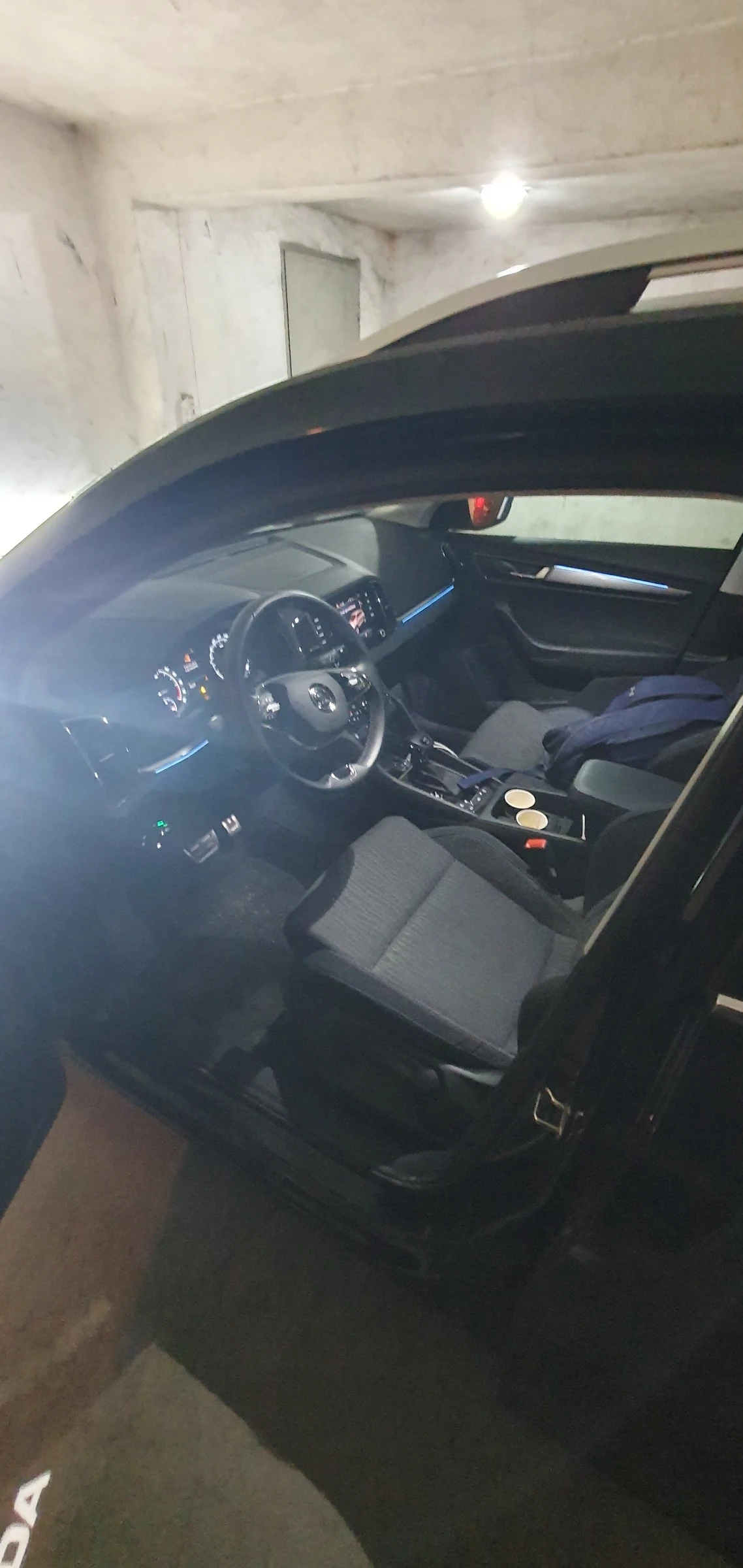 Skoda Karoq, снимка 9 - Автомобили и джипове - 53965504